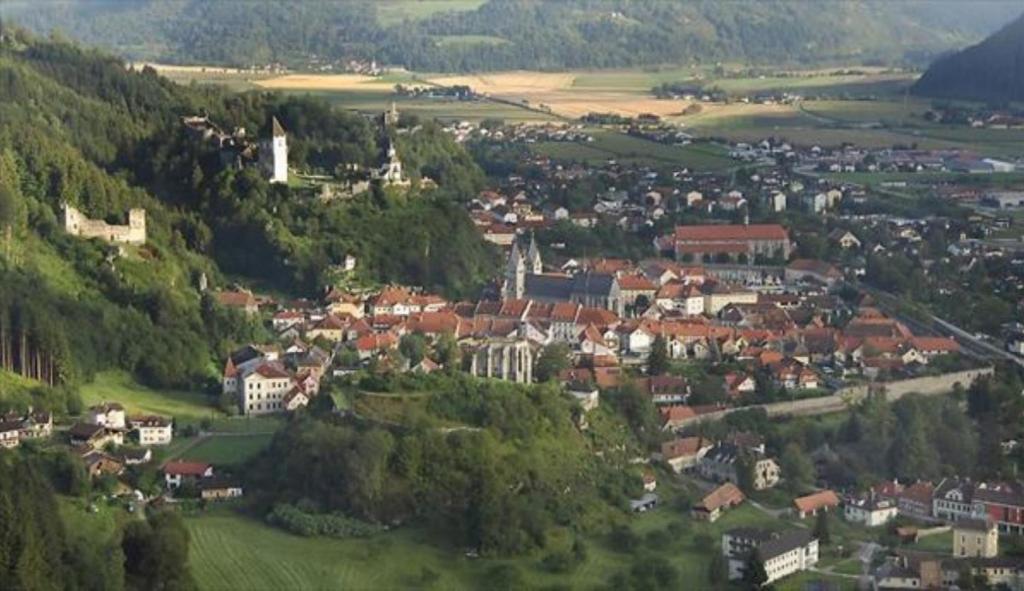 Villa Bucher - Metnitztalerhof Friesach  Eksteriør billede